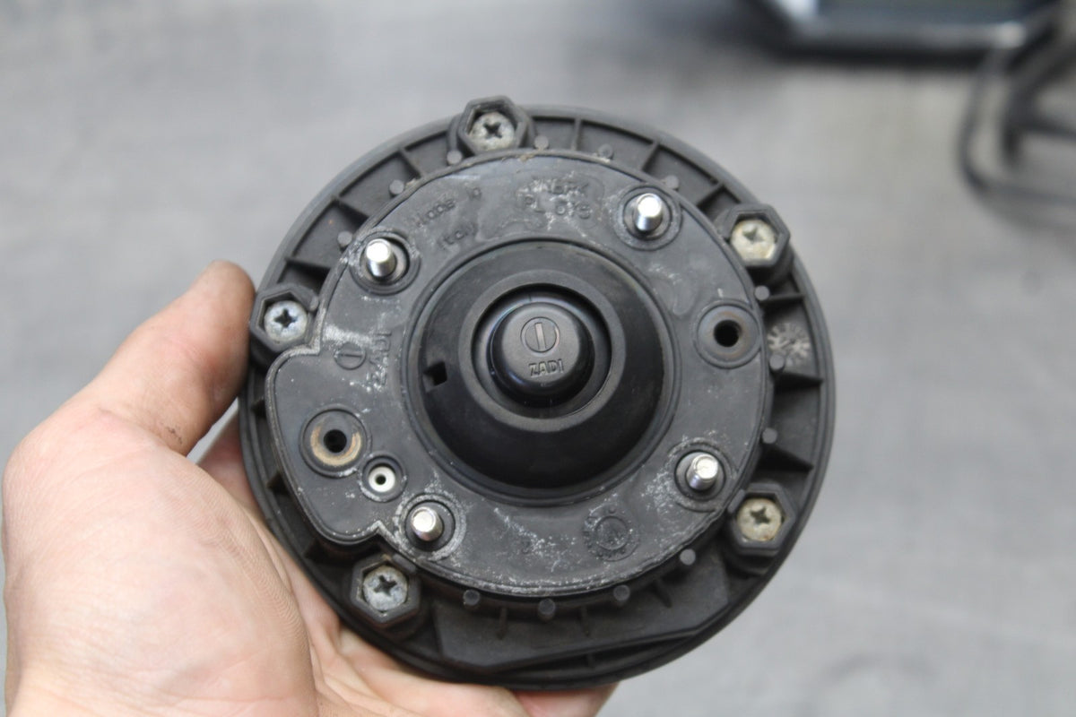 16 APRILIA TUONO V4 1100 IGNITION LOCK GAS CAP SEAT LOCK GAUGE BB905