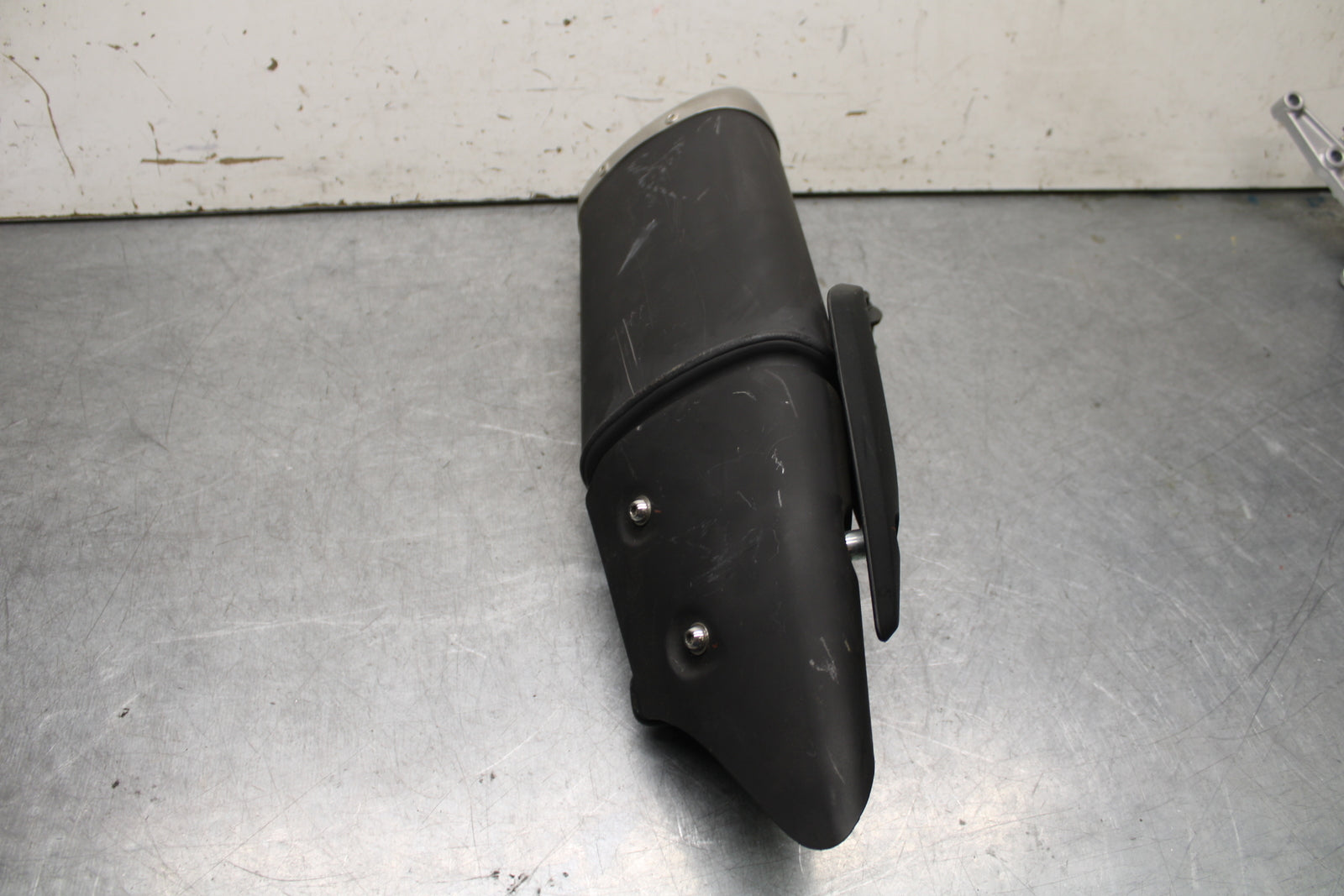 15-17 YAMAHA YZF R3 EXHAUST PIPE MUFFLER SLIP ON CAN SILENCER BB651