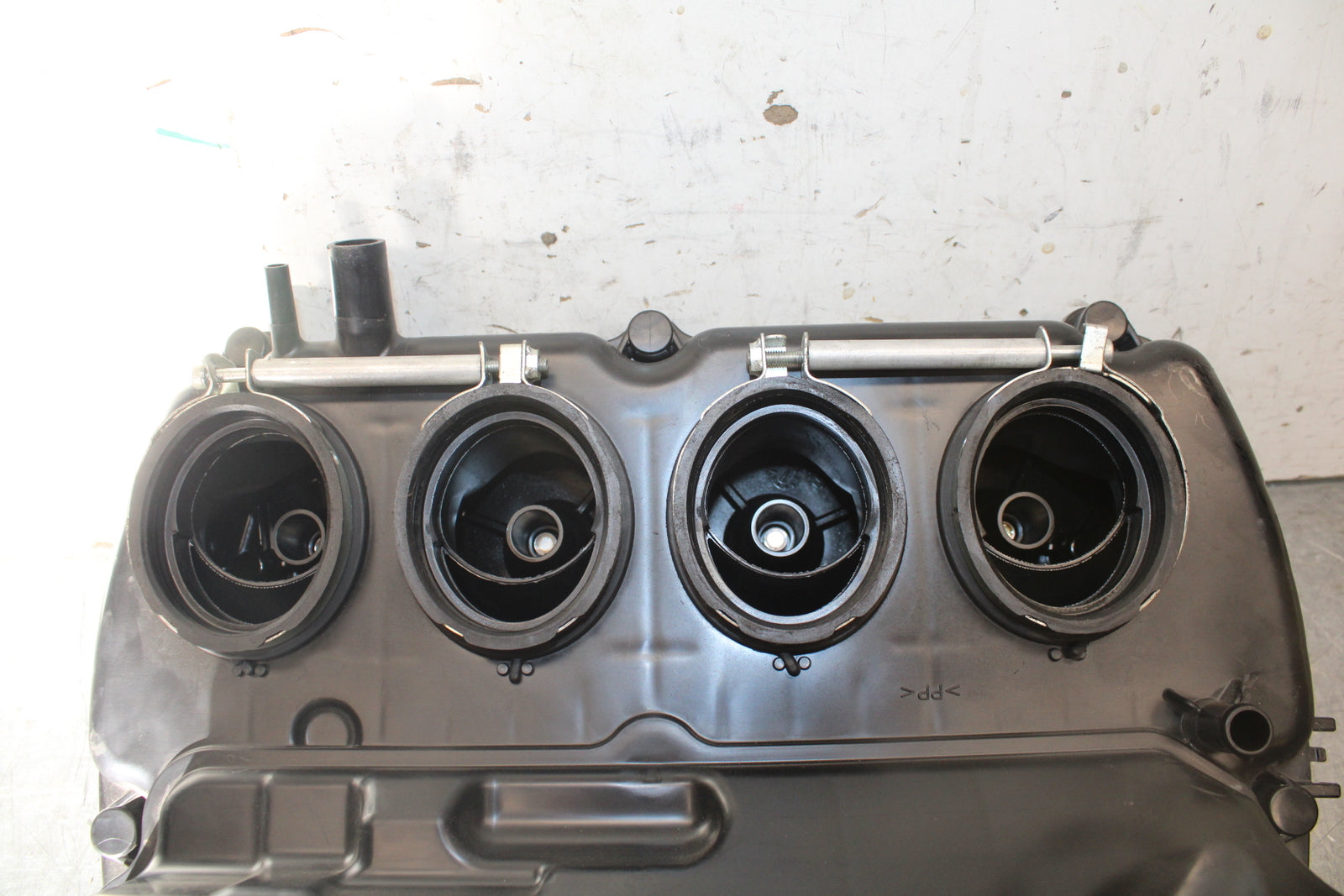 09-12 KAWASAKI NINJA ZX6R AIRBOX AIR INTAKE FILTER BOX 11010-0198 BB698