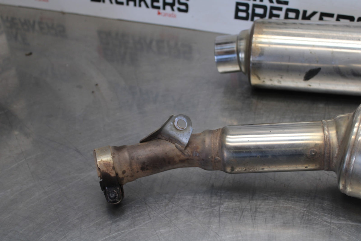 98-05 HONDA SUPER HAWK 1000 VTR1000F EXHAUST MUFFLER SLIP ON SILENCER SET BB924