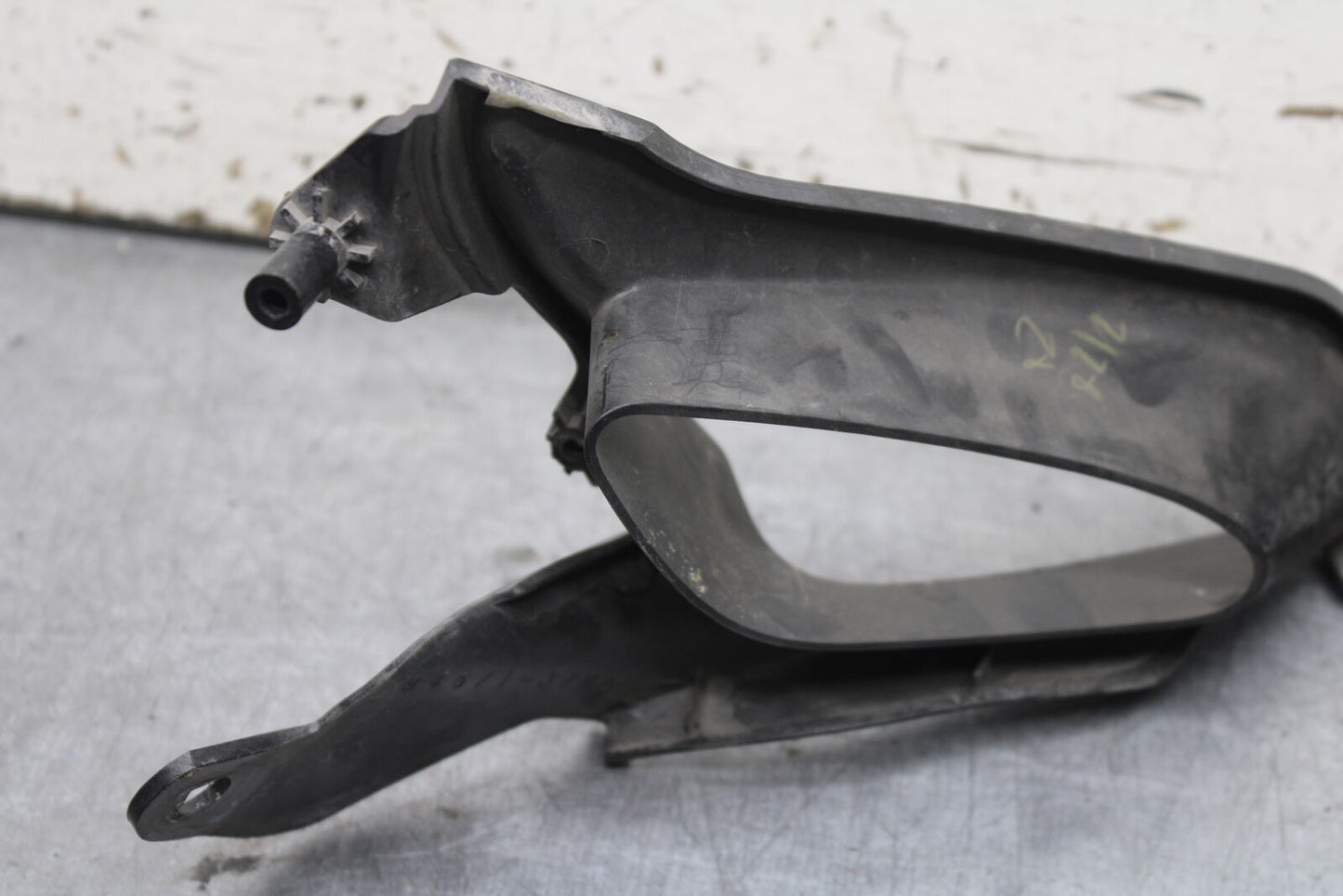 08-09 SUZUKI GSXR600 FRONT CENTER COWL FAIRING BB728