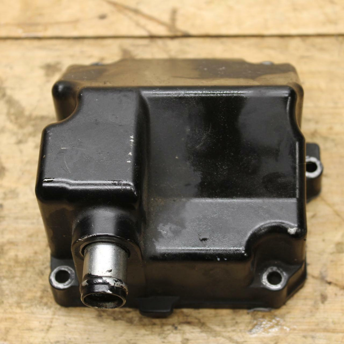 09-10 SUZUKI BOULEVARD M109R UPPER ENGINE TOP CRANKCASE COVER CAP BB318