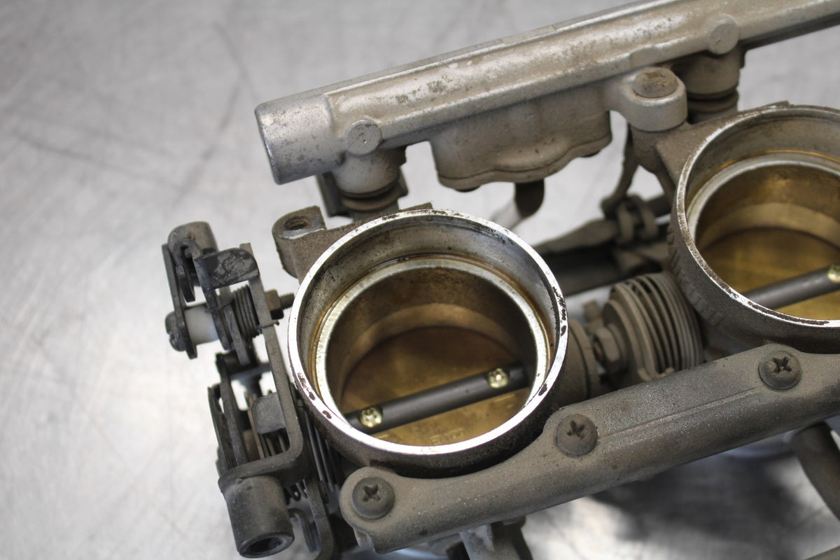 00-05 KAWASAKI NINJA ZX12R MAIN FUEL INJECTORS / THROTTLE BODIES BB892