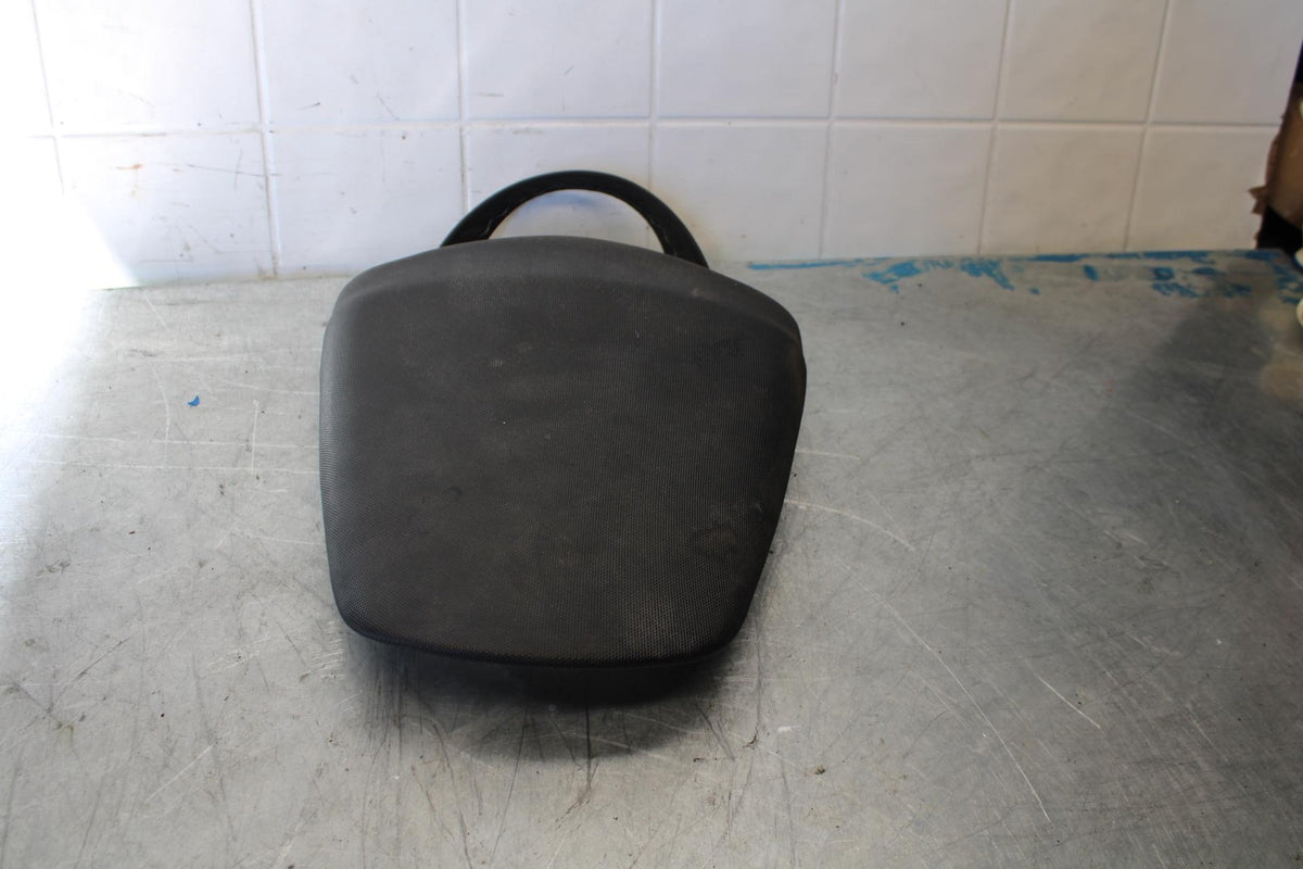 15-21 SUZUKI GSXR600 REAR BACK PASSENGER TANDEM SEAT PAD SADDLE PILLION BB437
