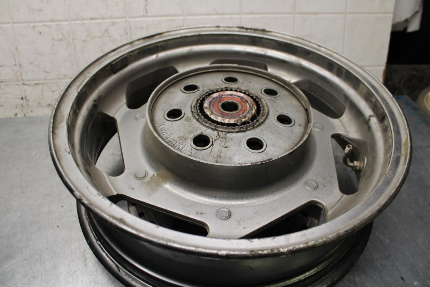 2005 Kawasaki Vulcan 1600 VN1600A WHEEL RIM REAR ROTOR BB574