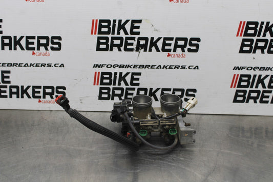 13-17 KAWASAKI NINJA 300 MAIN FUEL INJECTORS / THROTTLE BODIES BB429