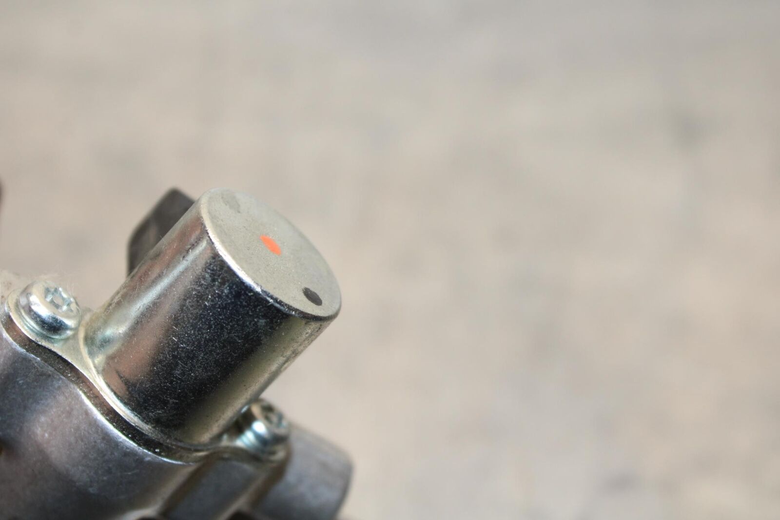 20 SUZUKI GSXR 1000 STEERING DAMPER STABILIZER BB597