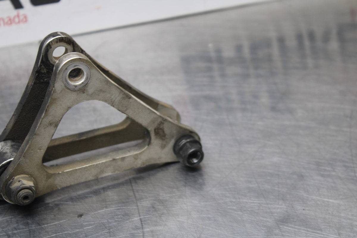 08-09 YAMAHA YZF R6S REAR DOGBONE SHOCK LINKAGE LINK BB796