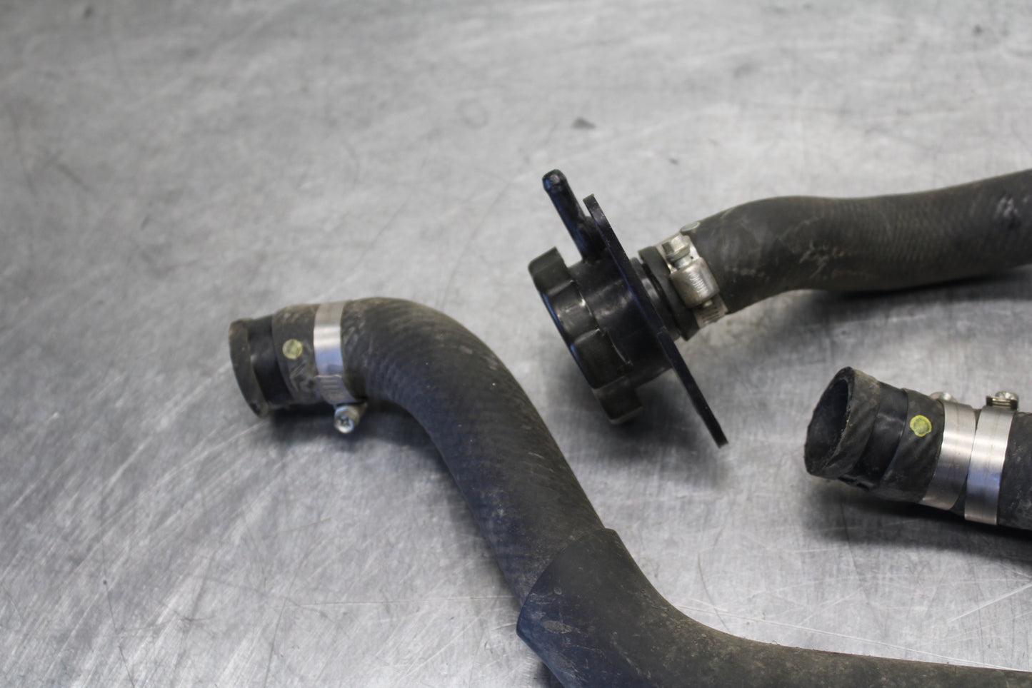 04 SUZUKI INTRUDER 800 RADIATOR HOSES ENGINE COOLANT WATER PIPES HOSE SET BB758