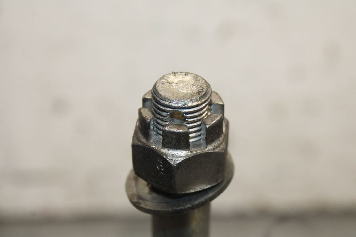 18-23 KAWASAKI NINJA 400 EX400 ABS REAR AXLE BACK WHEEL PIVOT BOLT AXEL BB747