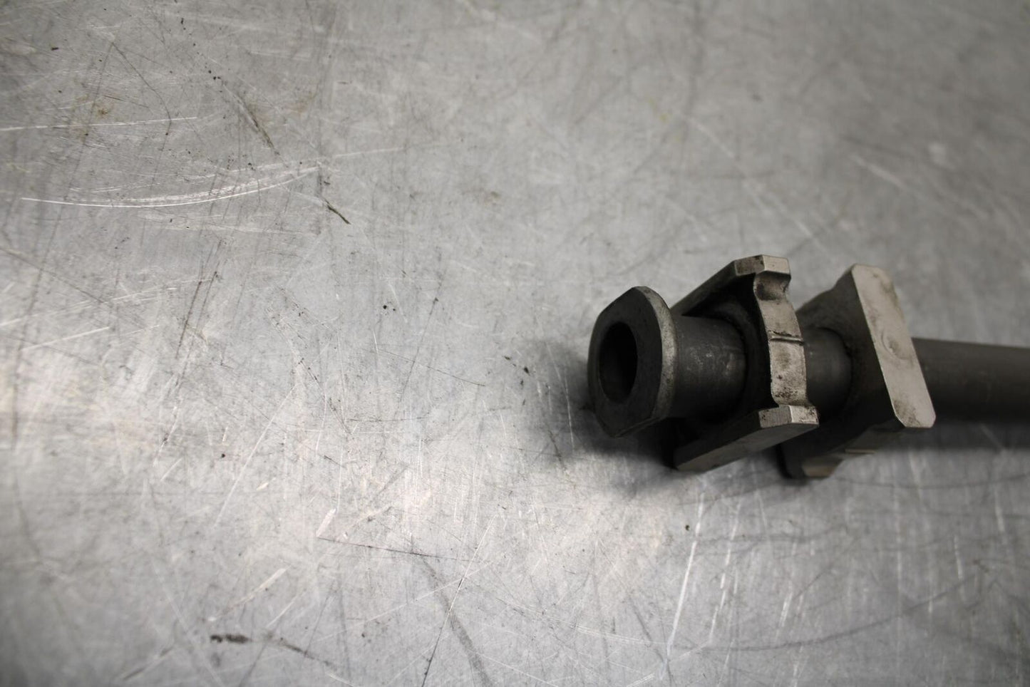 09-12 HONDA CBR600RR REAR AXLE BACK WHEEL  PIVOT BOLT AXEL 42301-MEE-D00 BB450
