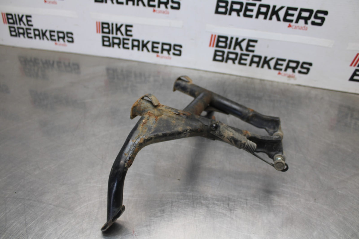 09 KAWASAKI CONCOURS 14 ZG1400B CENTER MAIN STAND BB875