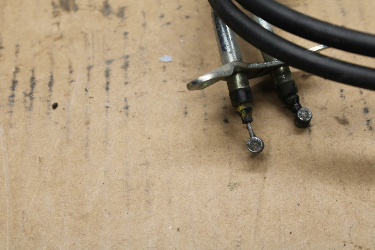 15-17 YAMAHA YZF R3 THROTTLE CABLES LINES BB380