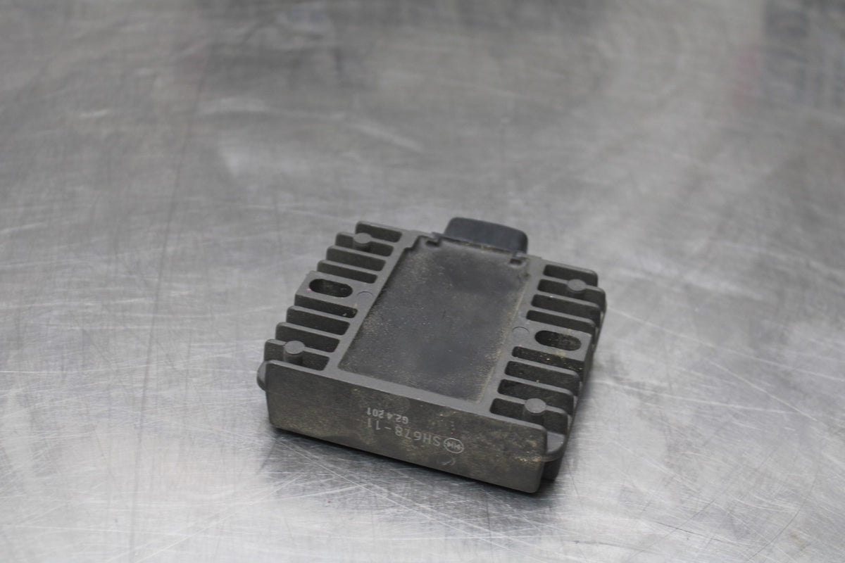 08-16 YAMAHA YZF R6 RECTIFIER VOLTAGE REGULATOR BB856