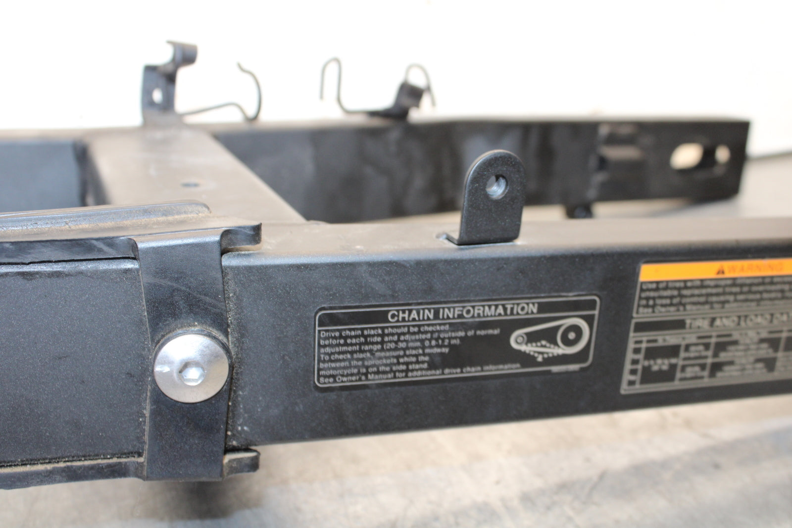 18-23 KAWASAKI NINJA 400 REAR SWINGARM BACK SUSPENSION SWING ARM BB660