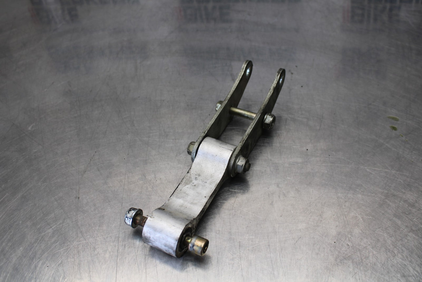 01-06 HONDA CBR600F4I REAR DOGBONE SHOCK LINKAGE LINK BB185