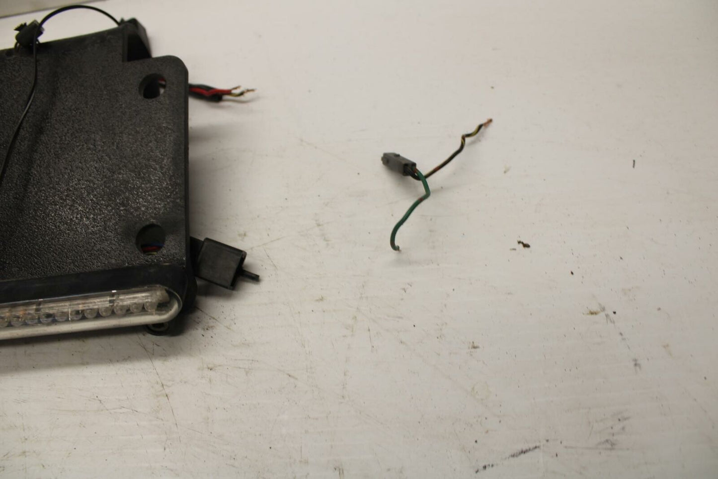 07-08 KAWASAKI NINJA ZX6R AFTERMARKET REAR BACK TAIL LIGHT MOUNT BRACKET BB274