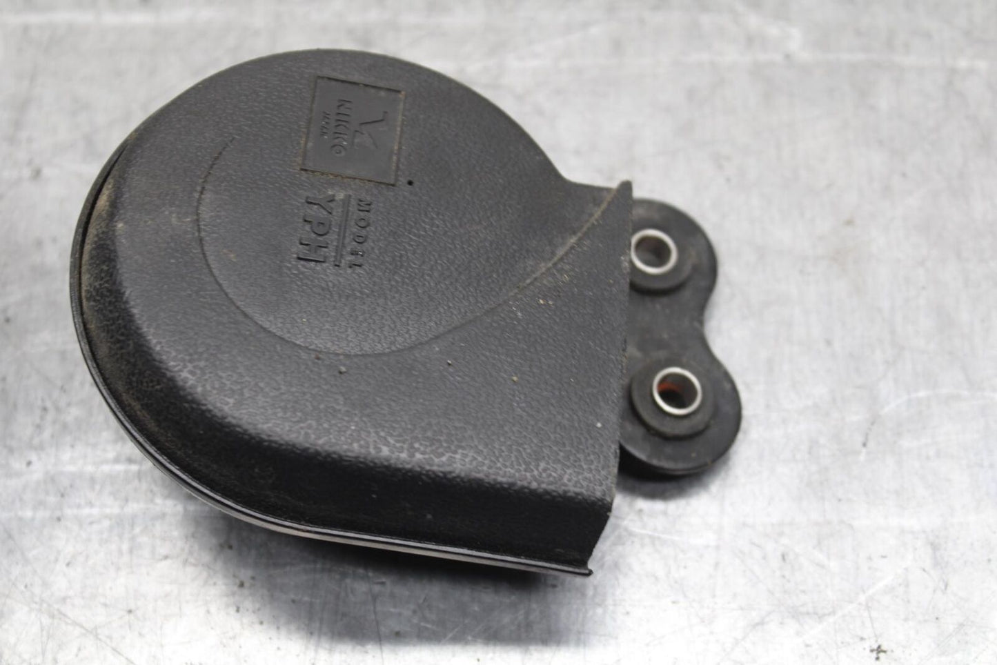 06-14 YAMAHA ROADLINER S XV1900S HORN SIGNAL BB619