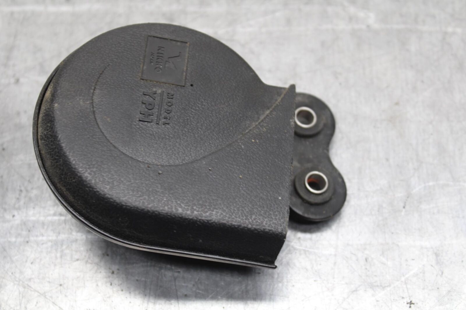 06-14 YAMAHA ROADLINER S XV1900S HORN SIGNAL BB619
