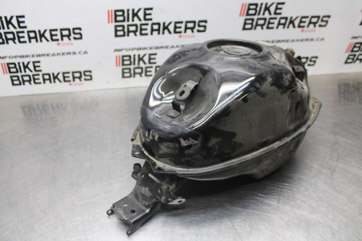 23 YAMAHA YZF R3 GAS TANK FUEL CELL PETROL RESERVOIR BB806