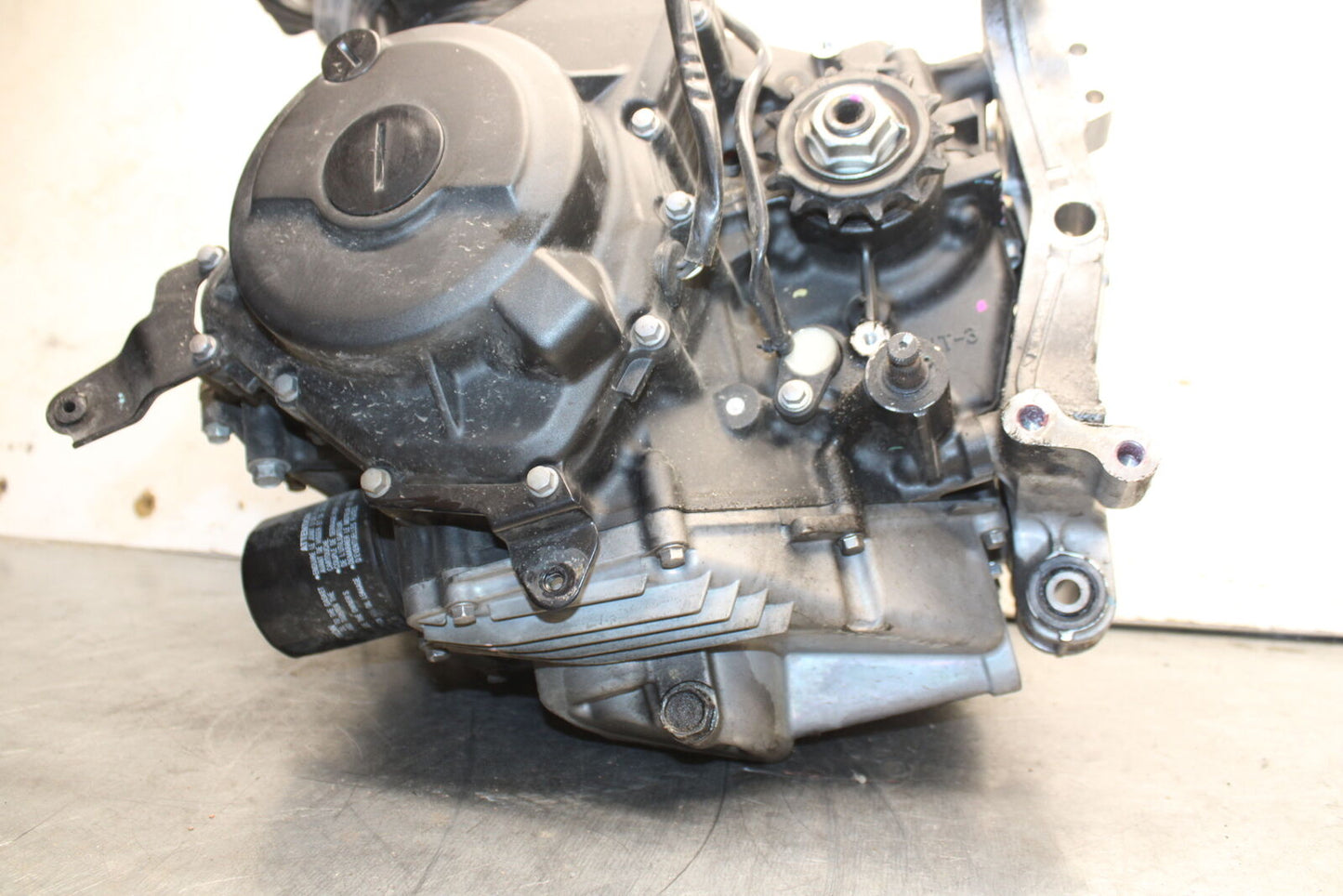 18-23 KAWASAKI NINJA 400 ENGINE MOTOR BB679