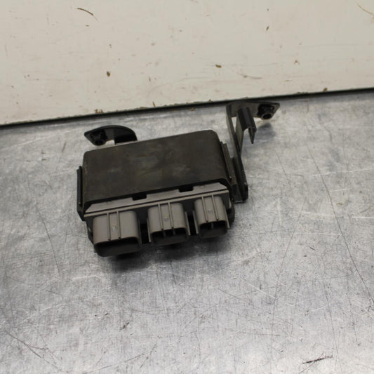 23-24 KAWASAKI ZX4R ZX 4RR ZX 4 RR ZX4 RR RELAY ASSEMBLY FUSE BOX BB610