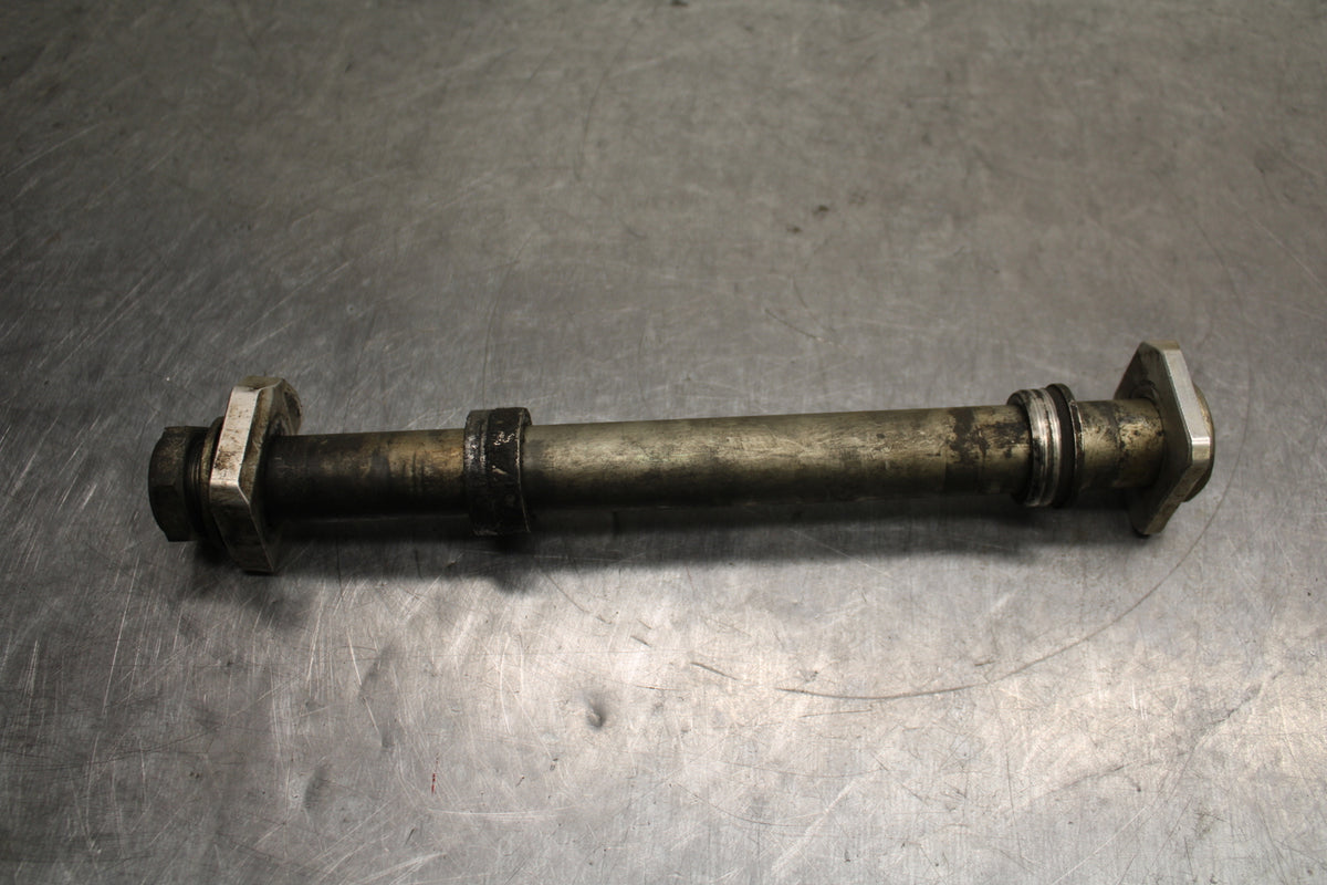 08-10 SUZUKI GSXR 600 REAR AXLE BACK WHEEL RIM PIVOT BOLT AXEL BB132
