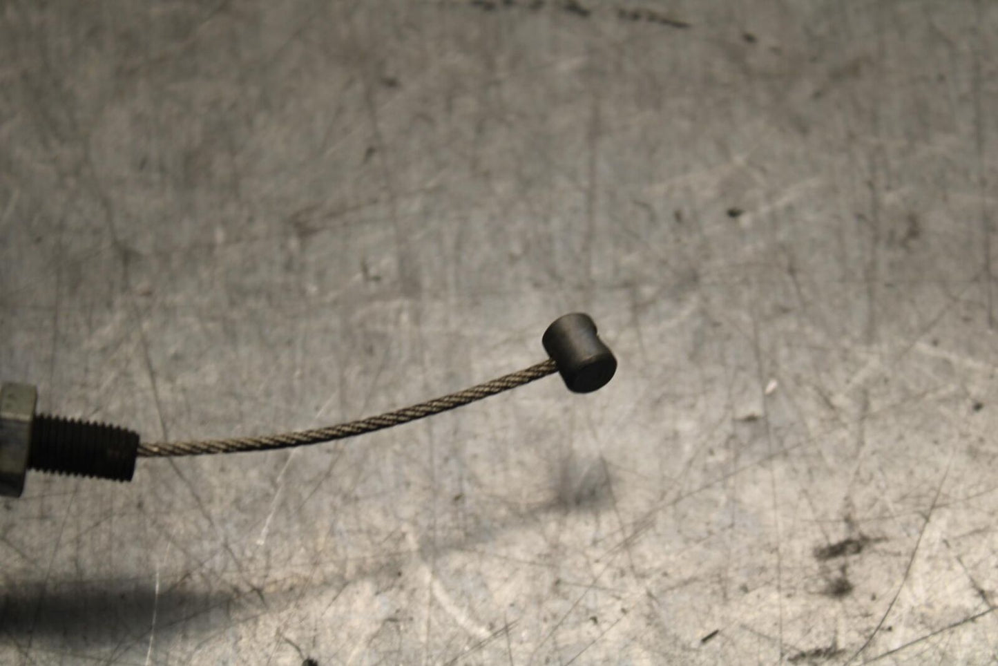 08-11 TRIUMPH SPEED TRIPLE RIGHT THROTTLE GRIP CABLE BB102