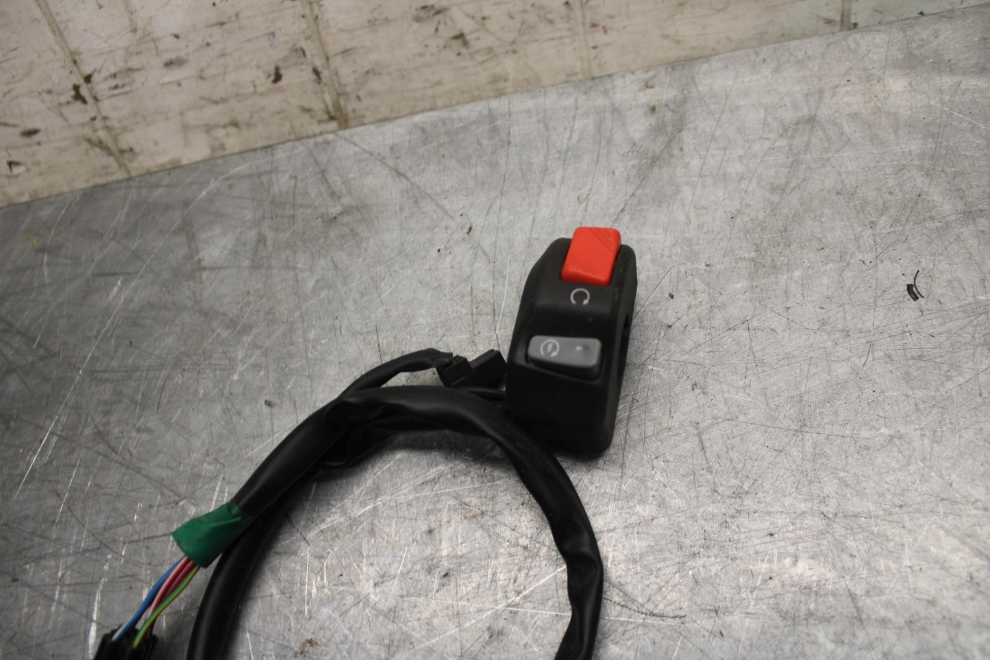 2016 Kawasaki Ninja ZX6R  RIGHT CLIP ON HANDLE KILL OFF START SWITCH BB409