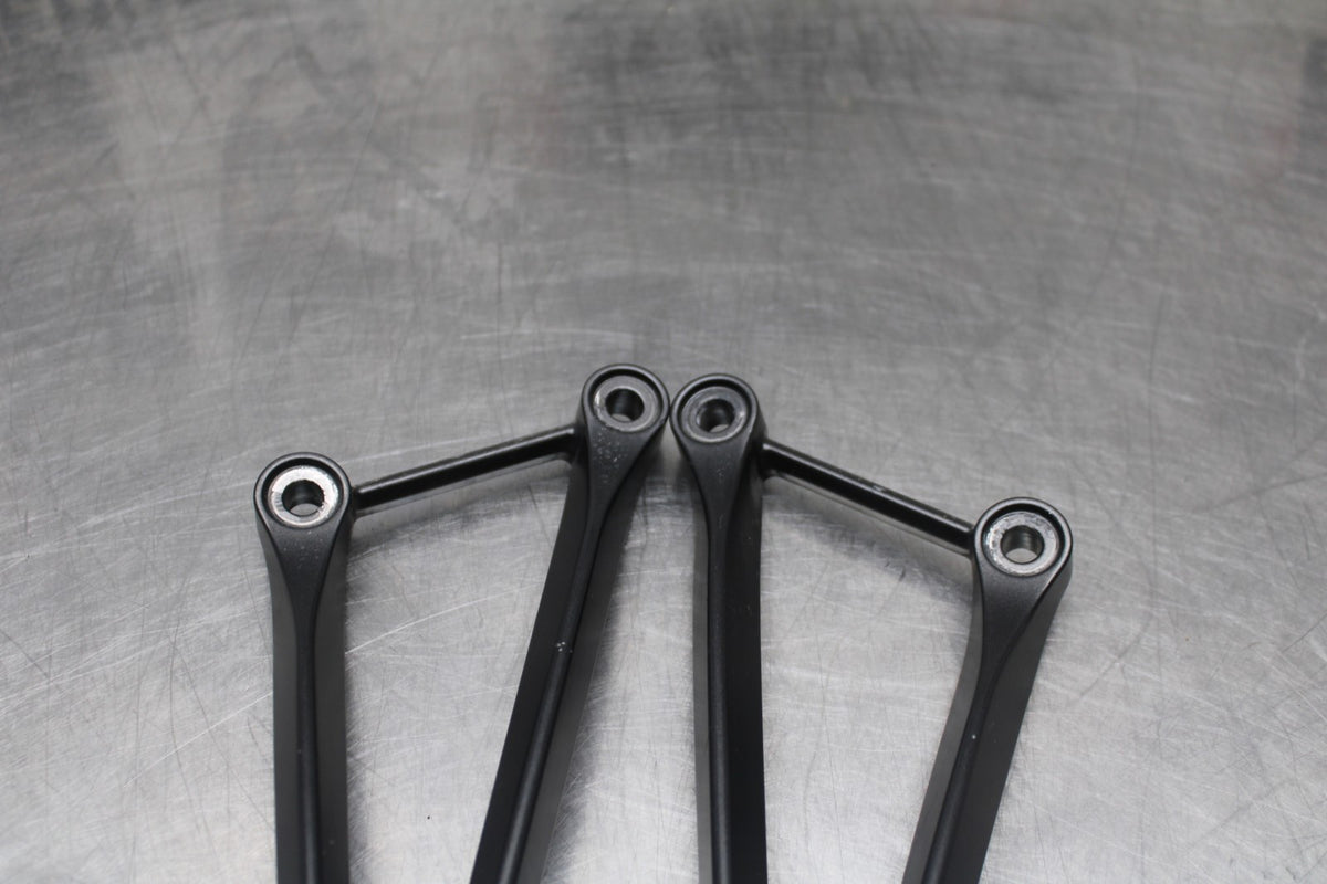 08 KAWASAKI NINJA ZX10R REAR BACK PASSENGER PEG SET PAIR BB902