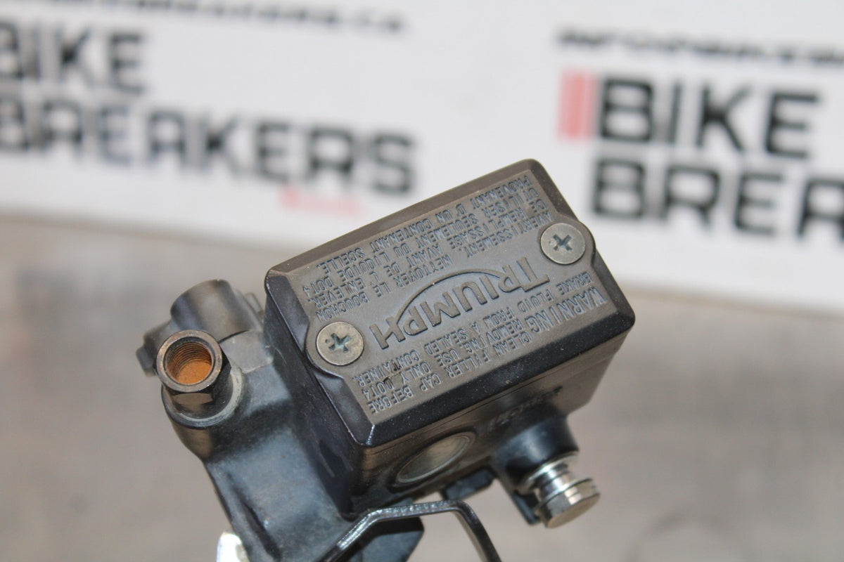 15 TRIUMPH TIGER 800 FRONT BRAKE MASTER CYLINDER w/ LEVER BB873