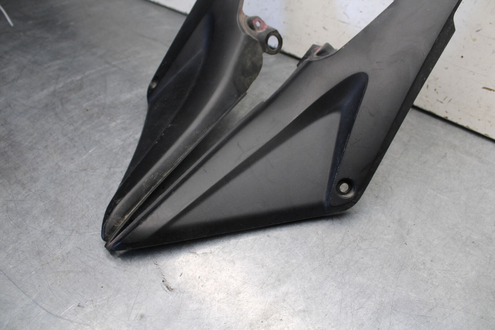 05-06 HONDA CBR600RR RIGHT LEFT FRONT SIDE SEAT PANELS TRIMS COWLS  BB655