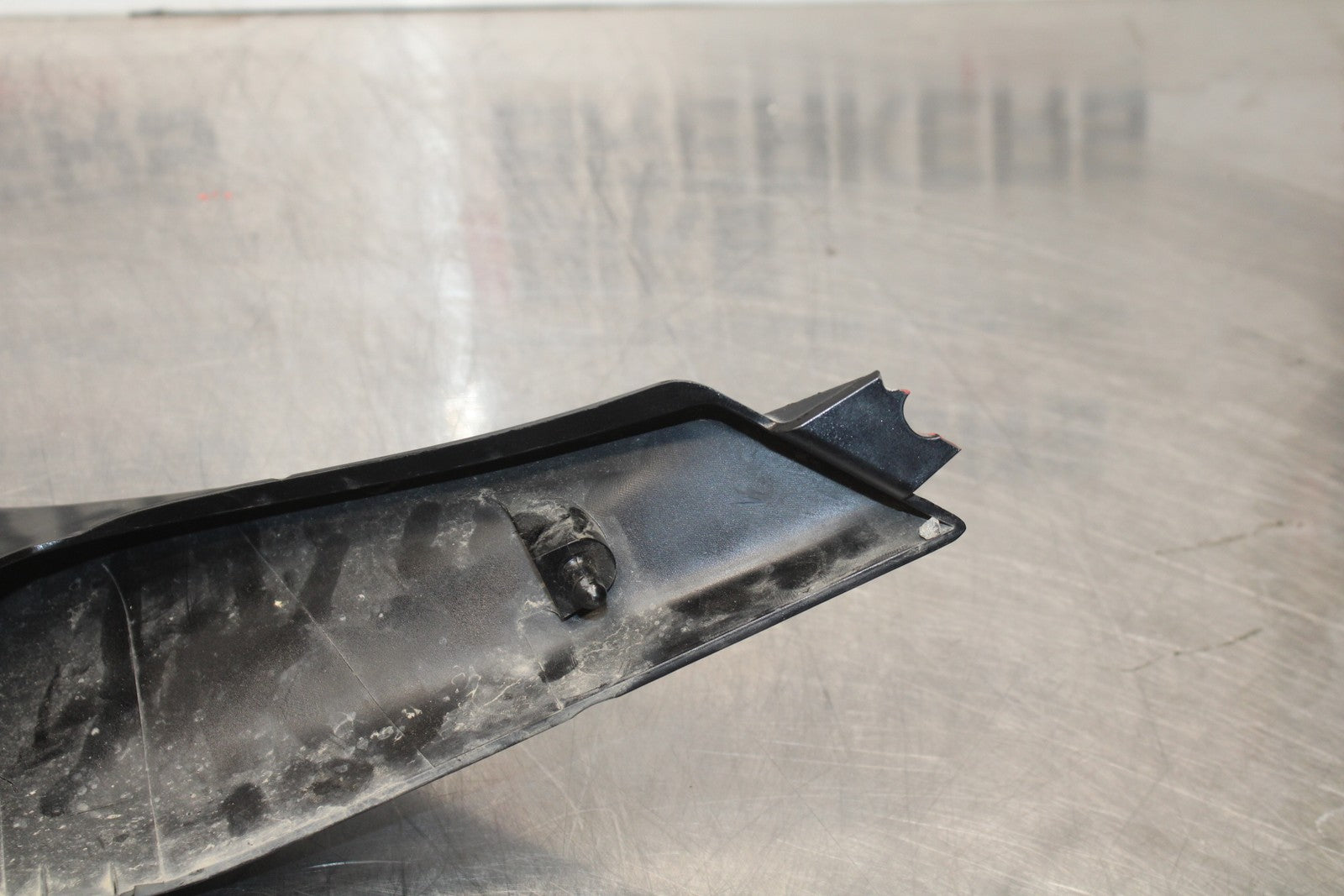 08 KAWASAKI NINJA ZX10R LEFT REAR BACK TAIL FAIRING COWL SHROUD BB201