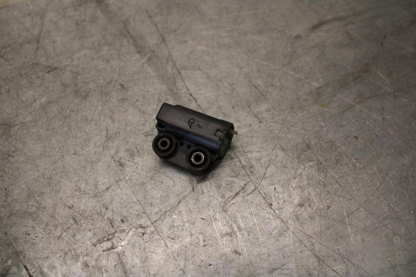 2009 Yamaha YZF R6 TIP OVER BANK ANGLE CRASH SENSOR SWITCH  5PS-82576-01-00 BB53