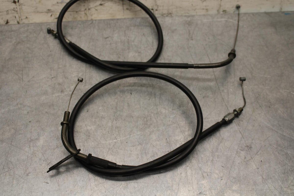 2005 Yamaha YZF R6 THROTTLE CABLES LINES 5SL-26311-00-00 5SL-26312-00-00 BB62
