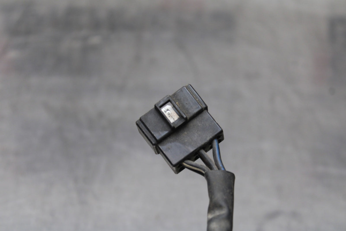 98 KAWASAKI NINJA ZX6 RECTIFIER VOLTAGE REGULATOR BB870
