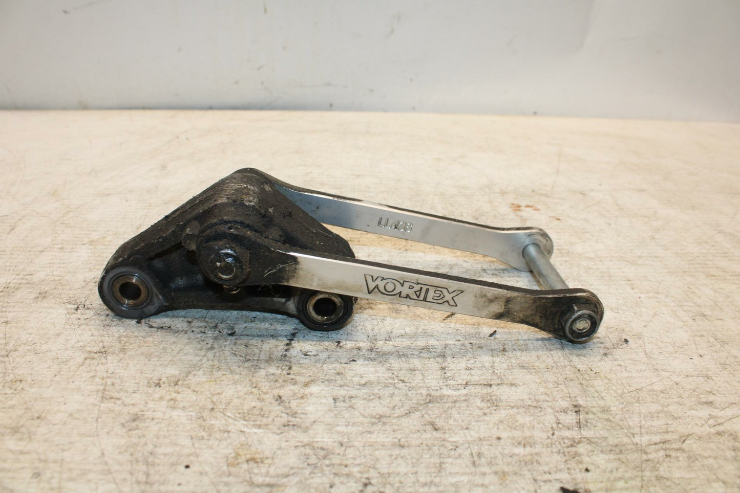 12-13 KAWASAKI EX300 NINJA REAR DOGBONE SHOCK LINKAGE LINK BB373