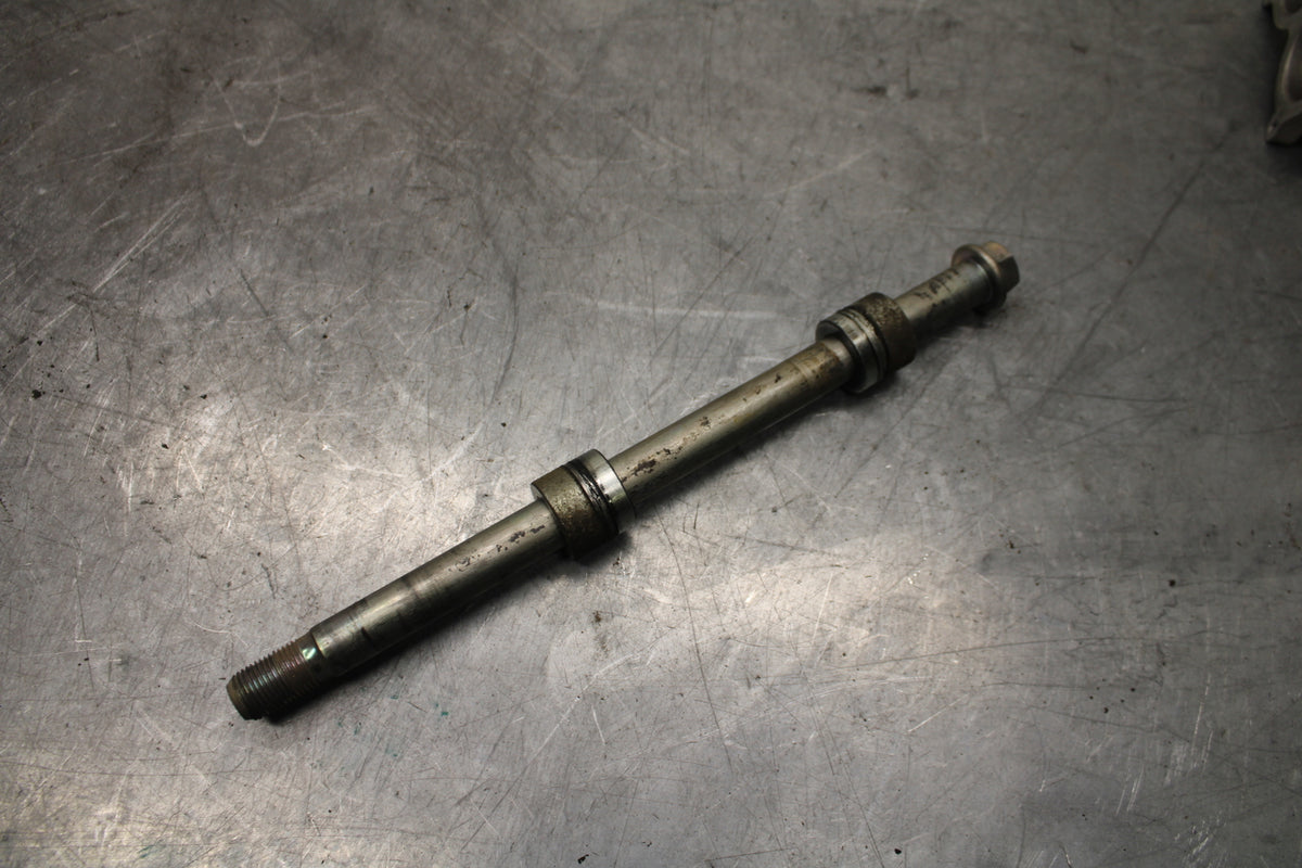 14-15 YAMAHA V STAR 1300 XVS1300CT TOURER FRONT WHEEL RIM AXLE PIVOT BOLT BB722