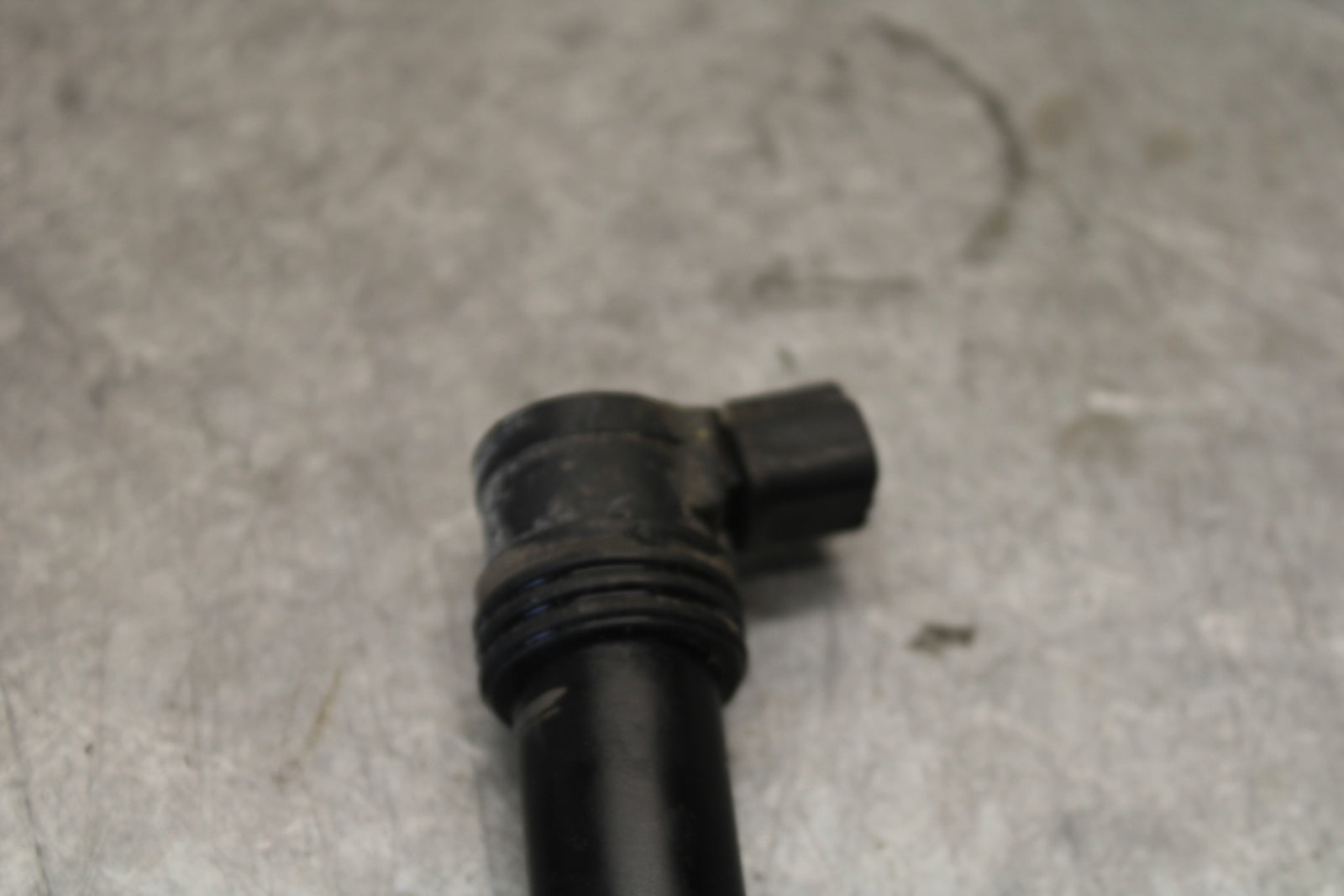 03-04 KAWASAKI NINJA ZX6RR IGNITION COILS COIL SPARK PLUG CAPS BB684