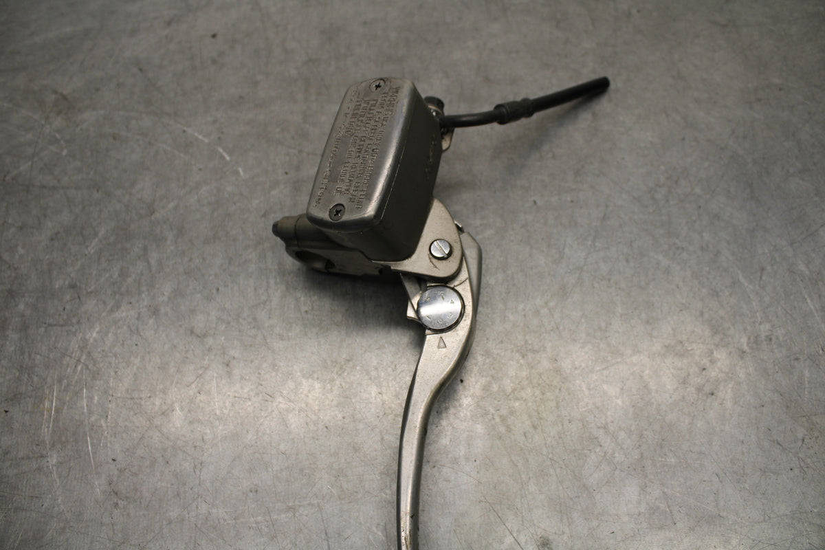 04-12 HONDA ST1300A FRONT BRAKE MASTER CYLINDER BB669
