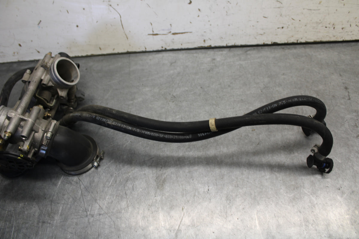 06-07 DUCATI MONSTER 695 MAIN FUEL INJECTORS / THROTTLE BODIES BB674