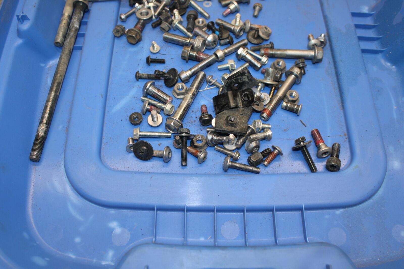 19-23 KAWASAKI NINJA ZX6R MOUNTING BOLTS HARDWARE MOTOR SCREWS BB701
