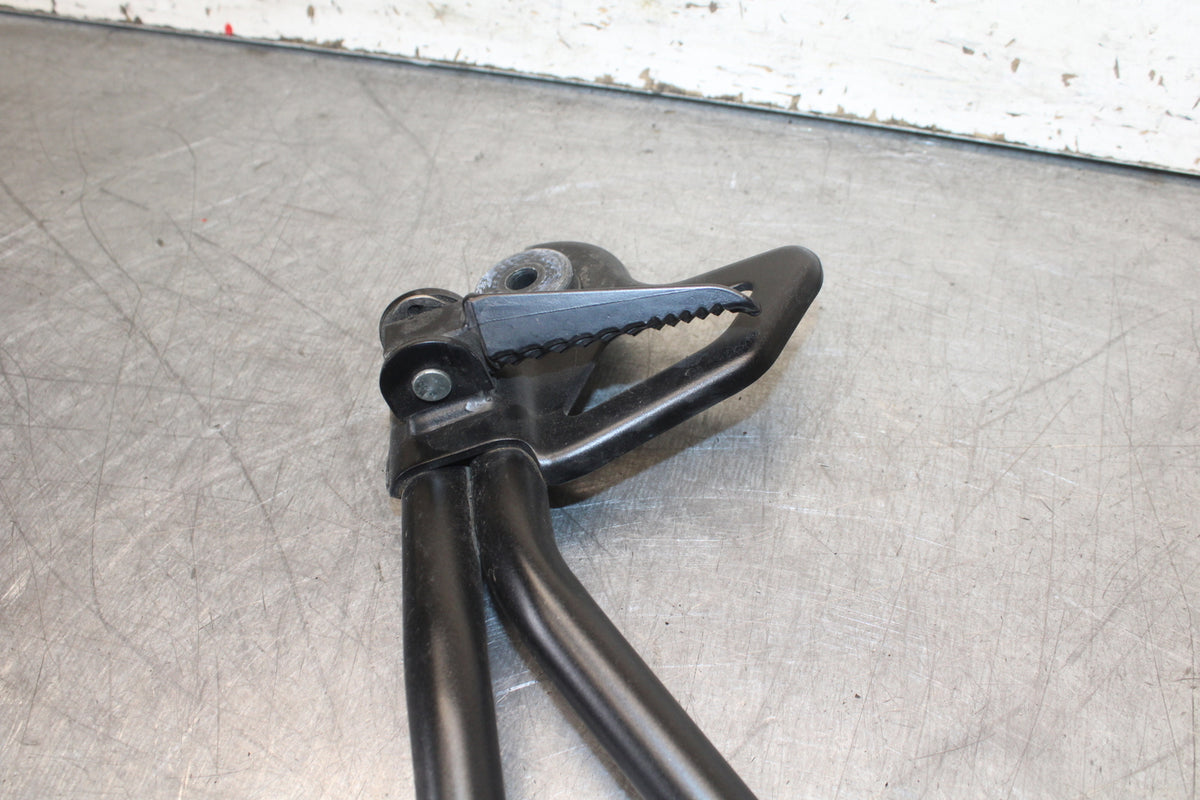 17-24 SUZUKI SV650 RIGHT REAR BACK PASSENGER PEG BB706