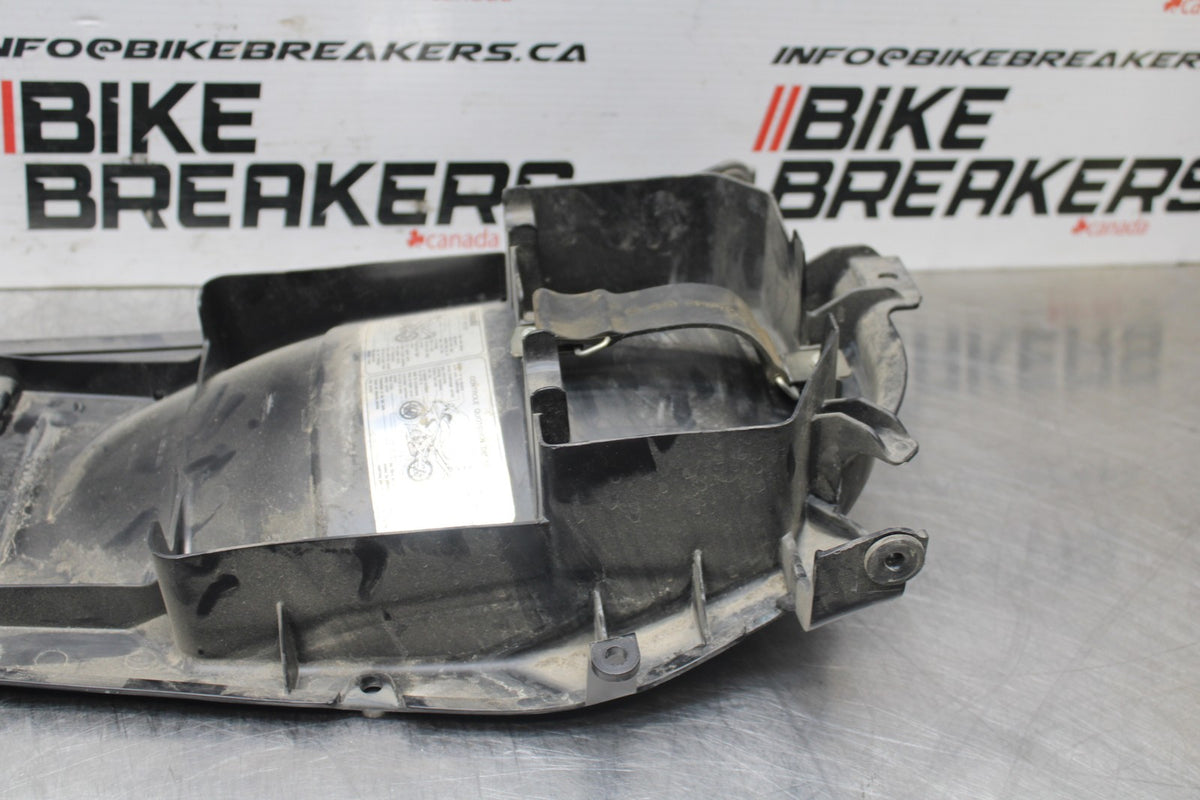 06 KAWASAKI NINJA 650 EX650 REAR BACK TAIL UNDERTAIL FAIRING COWL FENDER BB823