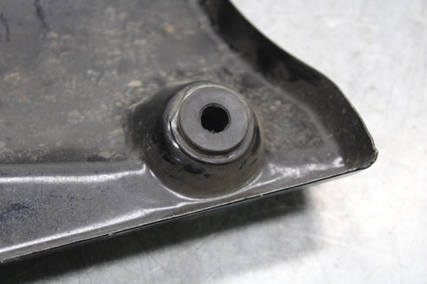 05-06 SUZUKI BOULEVARD M50 ENGINE SPROCKET COVER BB671