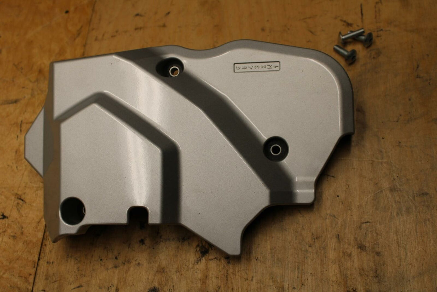 07-12 SUZUKI BANDIT 650S ENGINE SPROCKET COVER BB328
