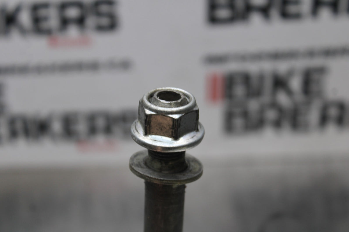 17-18 YAMAHA YZF R3 REAR AXLE BACK WHEEL RIM PIVOT BOLT AXEL BB788