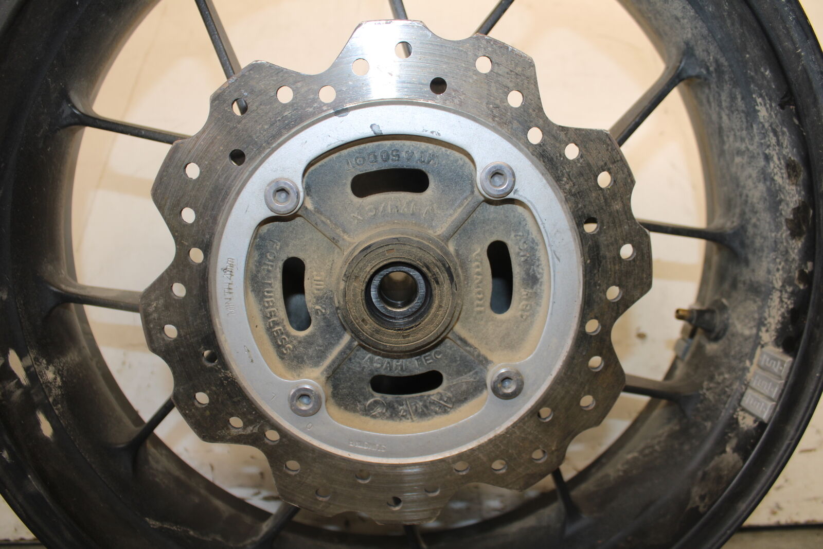 13-15 HONDA CBR500R REAR WHEEL BACK RIM BB704