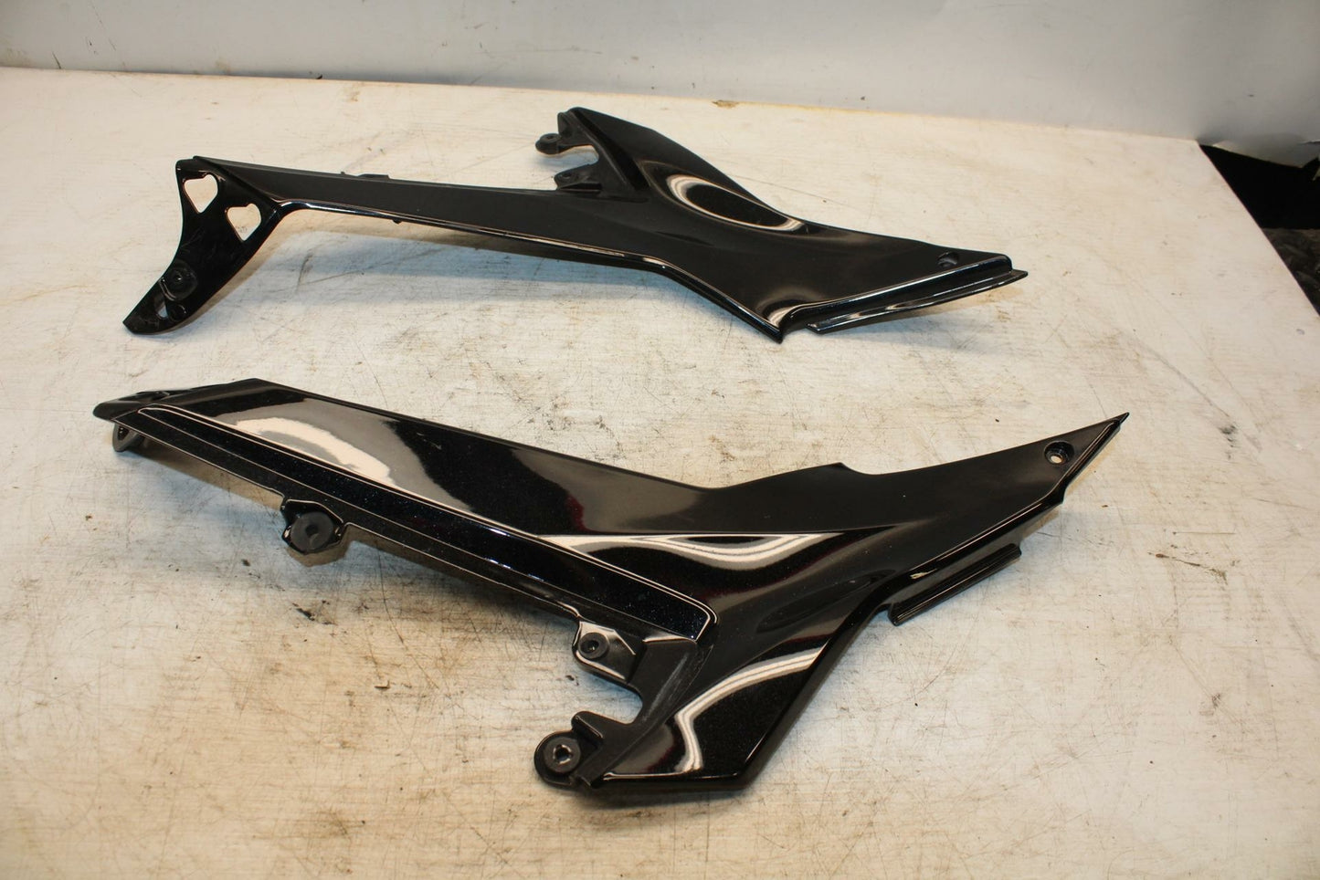 17-20 KAWASAKI NINJA 650 RIGHT LEFT FRONT SIDE SEAT PANELS FAIRINGS BB364