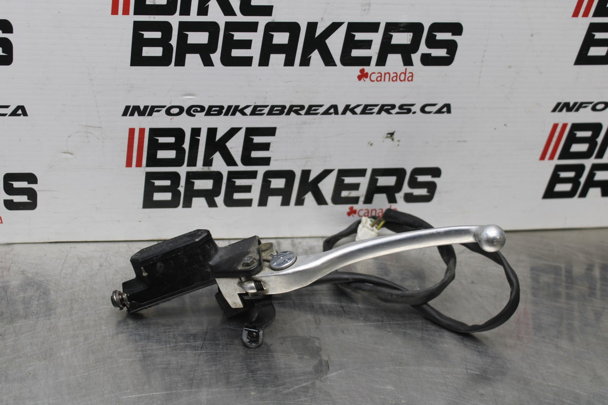 18 YAMAHA SUPER TENERE HYDRAULIC CLUTCH MASTER CYLINDER w/ LEVER BB832